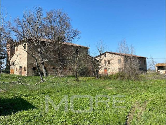 Rustico in vendita a San Faustino-Madonnina-Quattroville, Modena