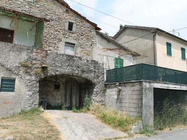Rustico in vendita a Santissima Annunziata, Pontremoli