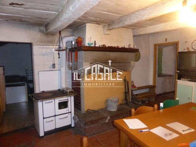 Rustico in vendita a Lo Specchio, San Godenzo