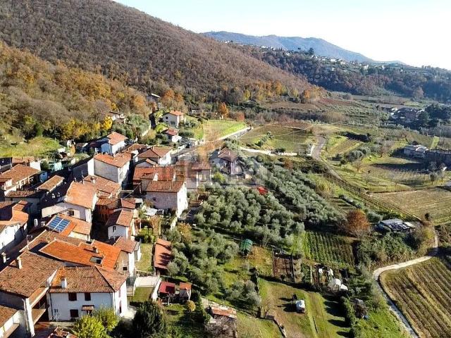 Rustico in vendita a Comunità montana del Sebino bresciano, Monticelli Brusati