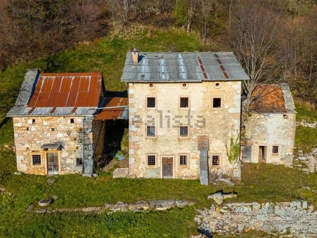Rustico in vendita a Maso di Sotto, Roverè Veronese