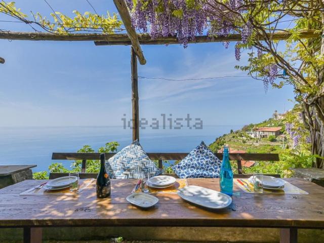 Rustico in vendita a La Spezia, Liguria