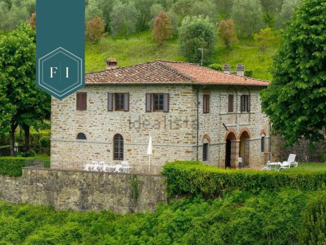 Rustico in vendita a Dicomano, Toscana