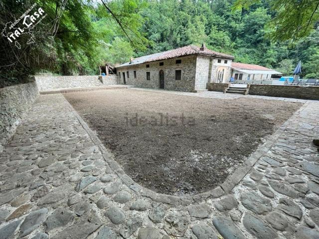 Rustico in vendita a Ponte di Sorana, Uzzano E Castello