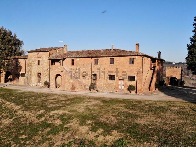 Rustico in vendita a Ghizzano, Peccioli