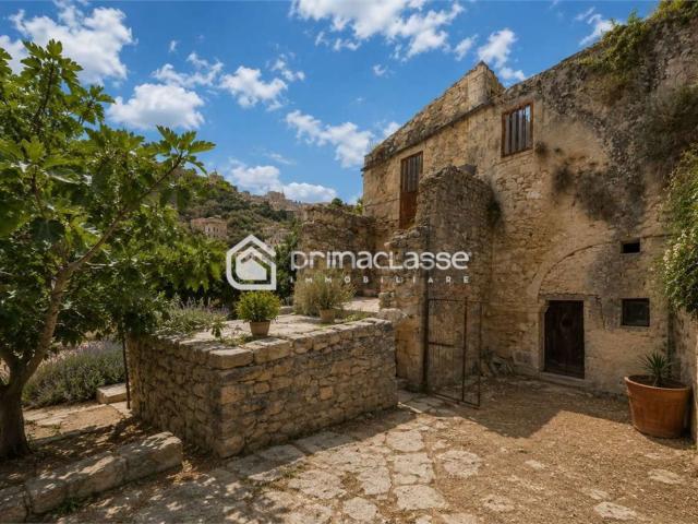 Rustico in vendita a Modica Alta, Marina Di Modica