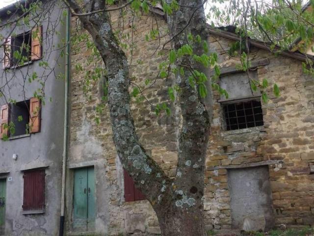 Rustico in vendita a Unione dell'Appennino Bolognese, San Benedetto Val Di Sambro