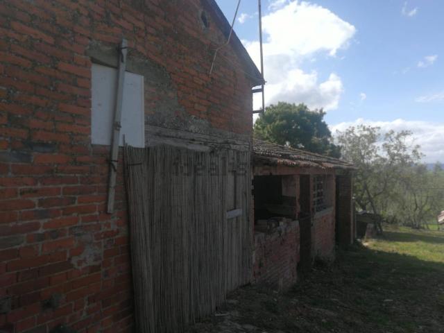 Rustico in vendita a Marciano Della Chiana, Toscana