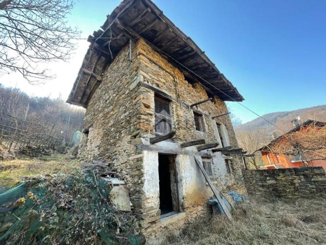 Rustico in vendita a Unione Montana di Comuni delle Valli di Lanzo, Ceronda e Casternone, Piemonte