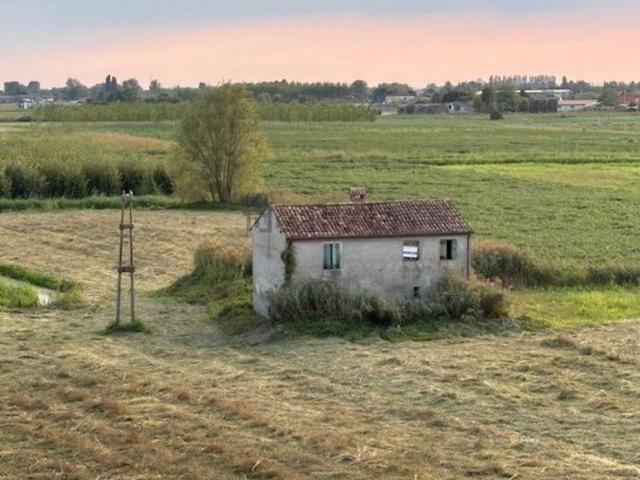 Rustico in vendita a Salvaterra, Badia Polesine