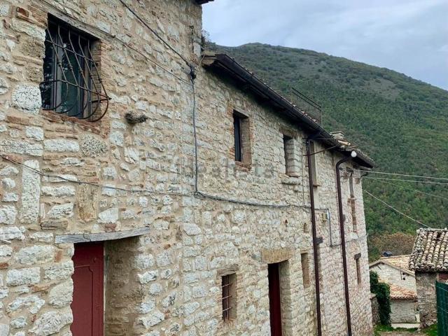 Rustico in vendita a Marche, Macerata