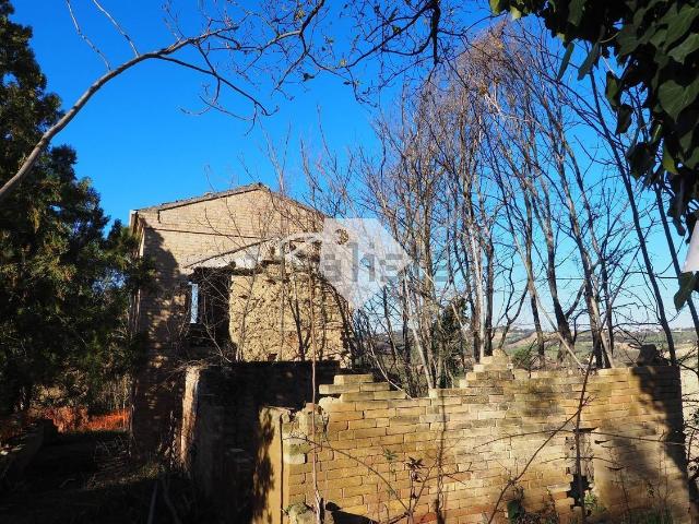 Rustico in vendita a Marche, Macerata