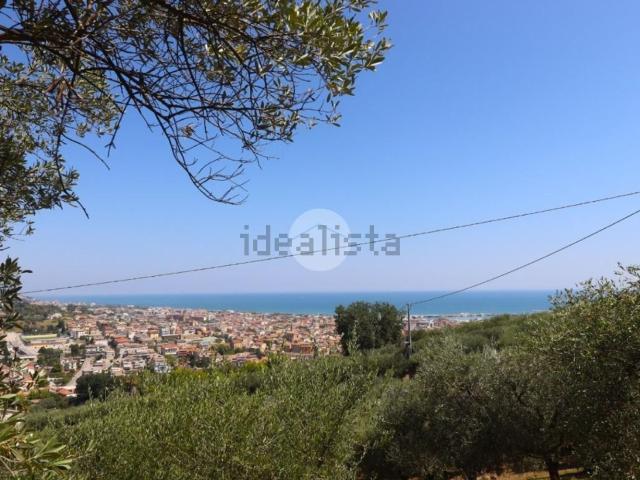 Rustico in vendita a Paese Alto, San Benedetto del Tronto