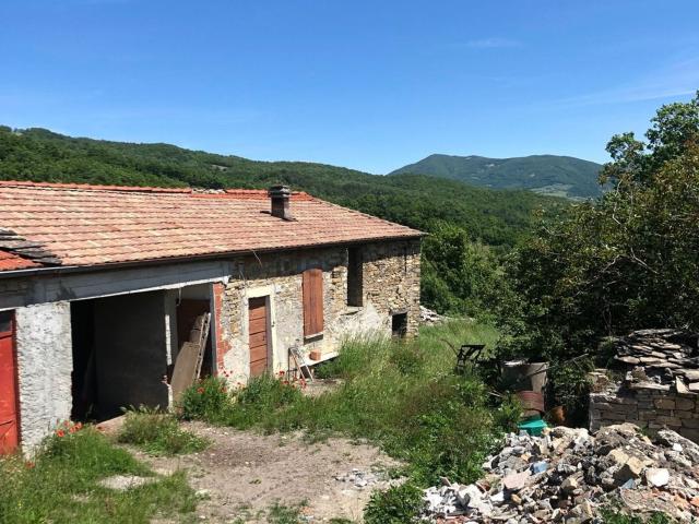 Rustico in vendita a Varsi, Reggio Emilia