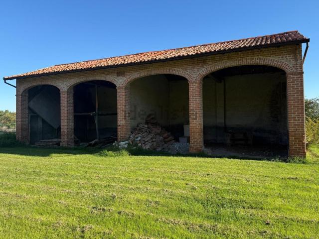 Rustico in vendita a Medesano