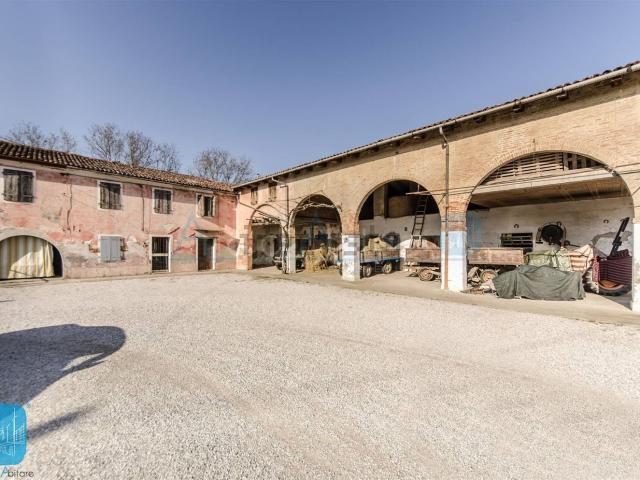 Rustico in vendita a Noale, Veneto