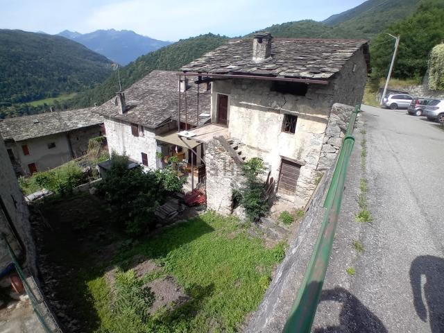 Rustico in vendita a Ardenno, Lombardia