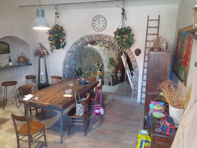 Rustico in vendita a Andretta, Campania