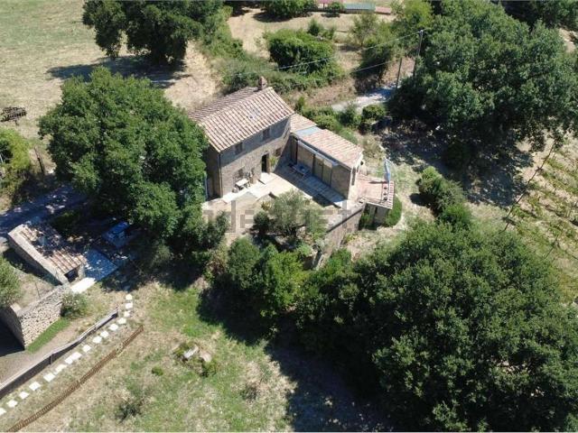 Rustico in vendita a Roccastrada, Toscana