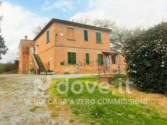 Rustico in vendita a Abbadia Di Montepulciano, Toscana
