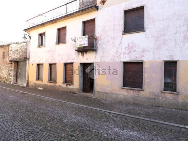 Rustico in vendita a Tavagnacco, Friuli-Venezia Giulia