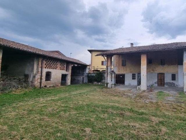 Rustico in vendita a Palazzo Pignano, Lombardia