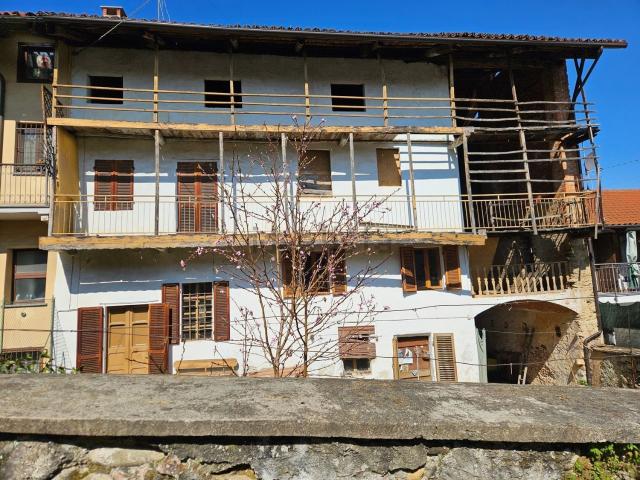 Rustico in vendita a Fandaglia, Piemonte