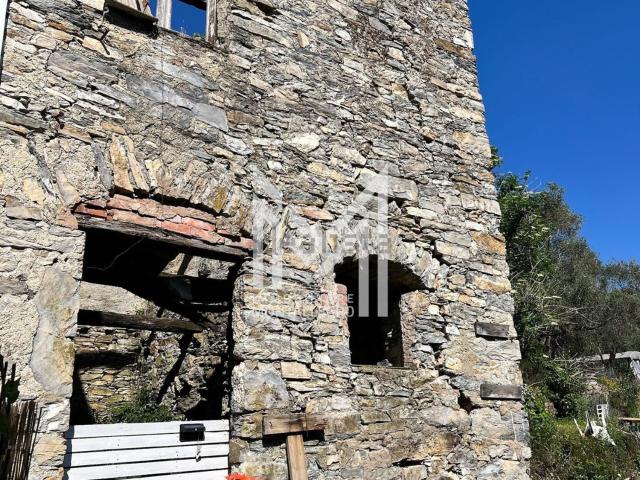 Rustico in vendita a San Massimo, Rapallo