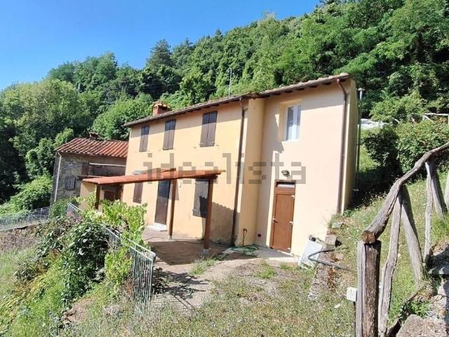 Rustico in vendita a Unione dei comuni Media Valle del Serchio, Pescaglia