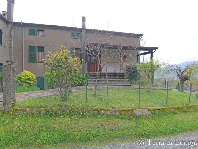 Rustico in vendita a Pontremoli, Toscana