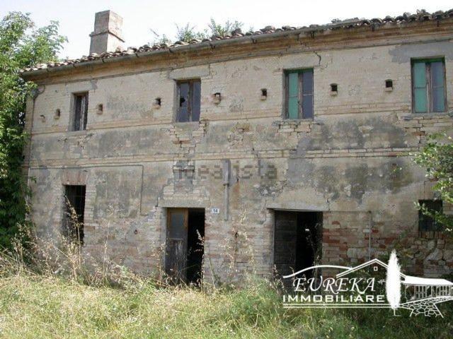 Rustico in vendita a San Giovanni, Marche