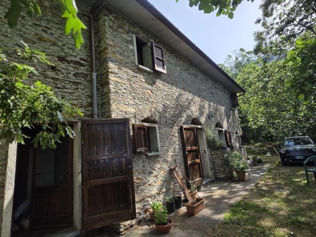 Rustico in vendita a Levigliani, Stazzema