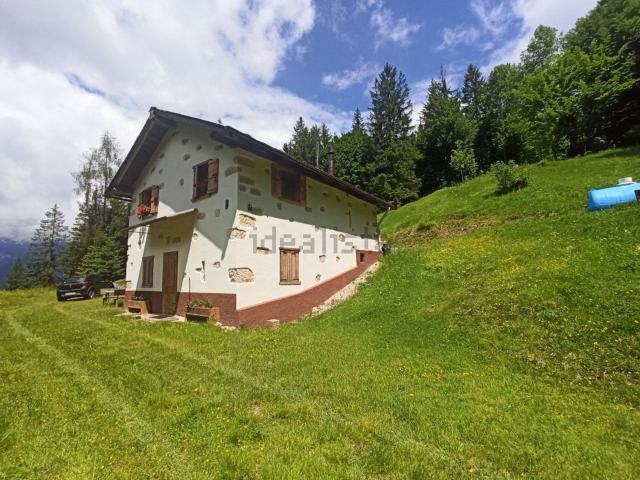 Rustico in vendita a Lorenzago Di Cadore, Veneto