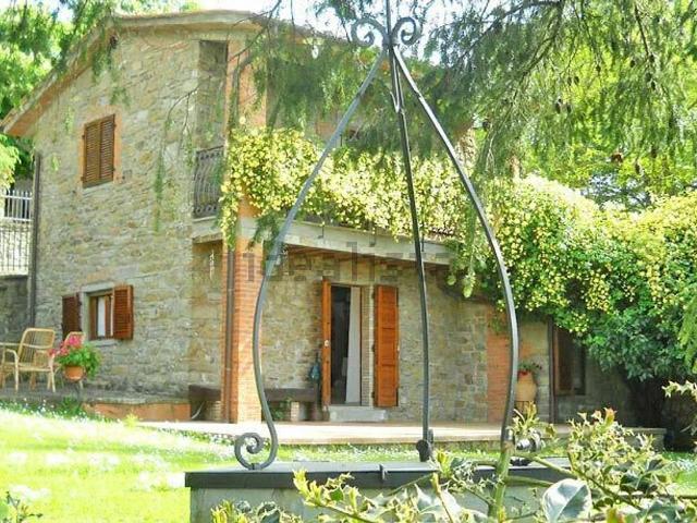 Rustico in vendita a Scheggia, Anghiari