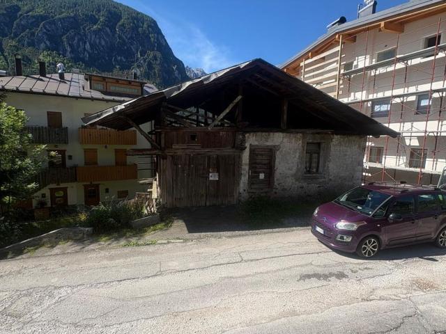 Rustico in vendita a Transacqua, Santo Stefano