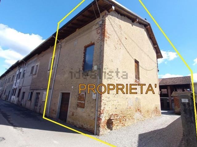 Rustico in vendita a Gattico-Veruno, Piemonte