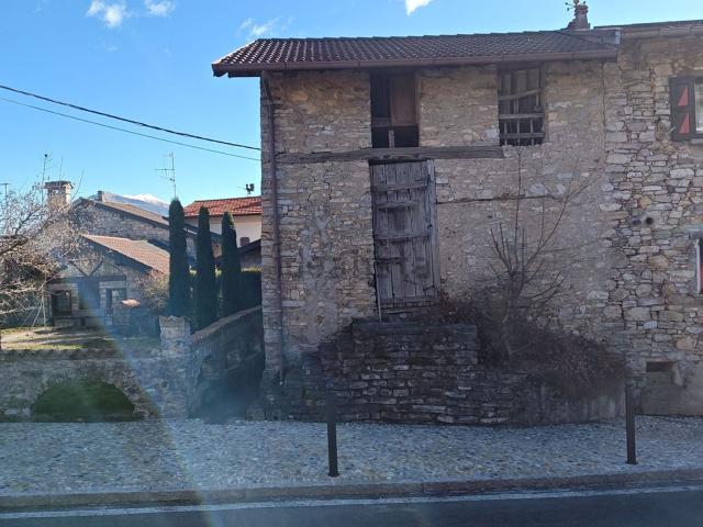 Rustico in vendita a Selve, Cerano D'intelvi