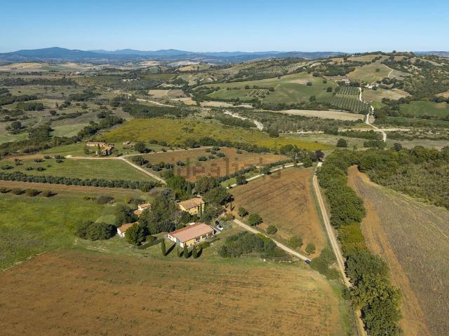 Rustico in vendita a Scansano, Toscana