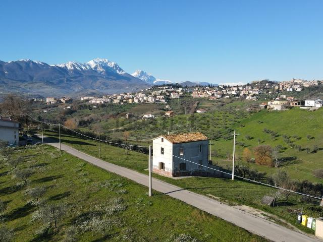 Rustico in vendita a Casale, Penne