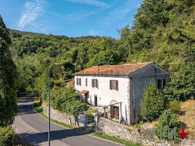 Rustico in vendita a Massa Marittima, Toscana