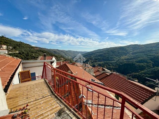 Rustico in vendita a Pietrabruna, Liguria