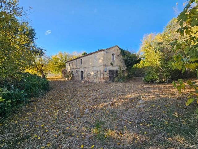 Rustico in vendita a Marche, Ancona