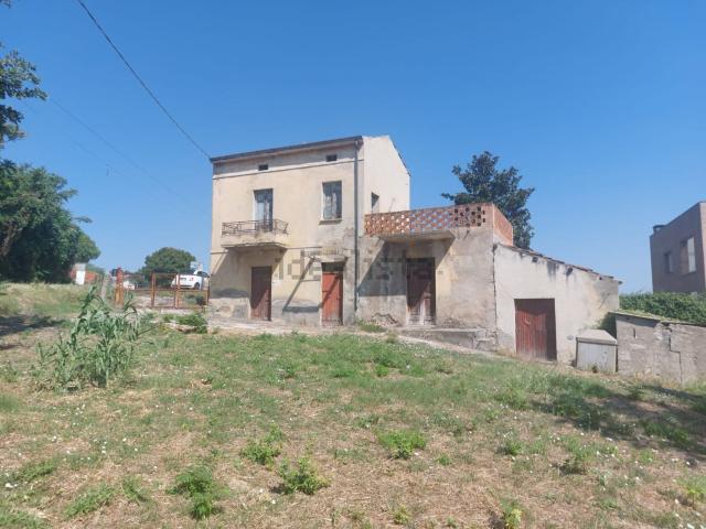 Rustico in vendita a Villa Andreoli, Lanciano