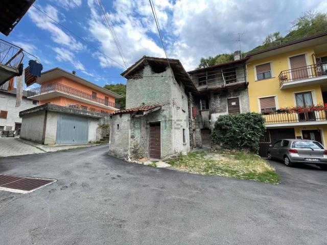 Rustico in vendita a Cosio Valtellino, Lombardia