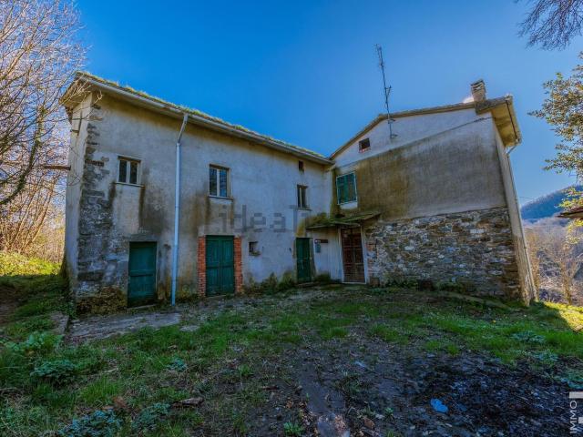 Rustico in vendita a Unione di comuni Montana Lunigiana, Fosdinovo