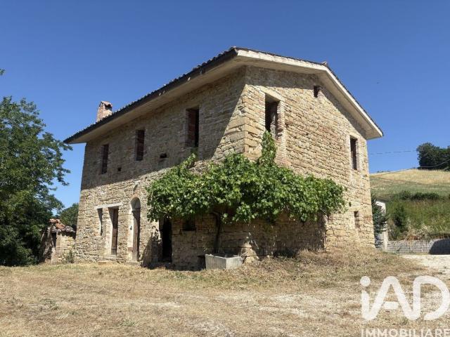 Rustico in vendita a Marche, Macerata