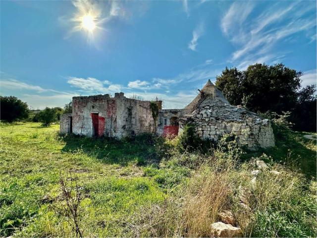 Rustico in vendita a Santa Lucia, Puglia