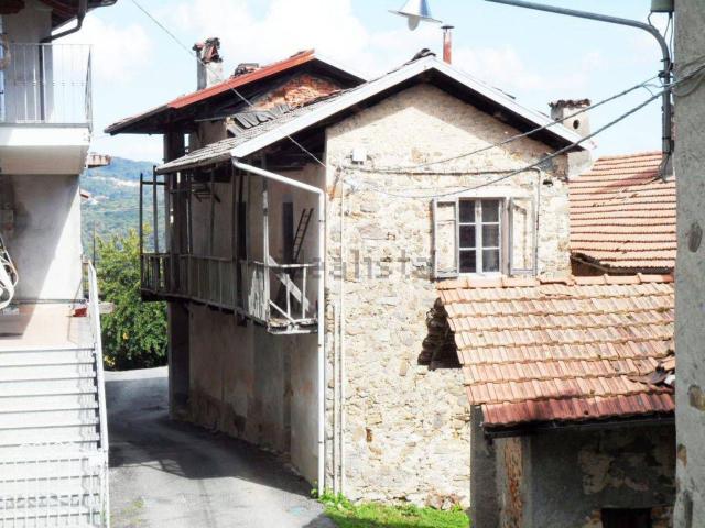 Rustico in vendita a Cellio con Breia, Piemonte