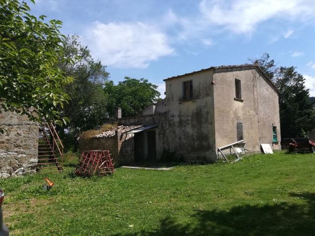 Rustico in vendita a Alviano, Umbria