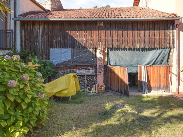 Rustico in vendita a Sovizzo, Veneto